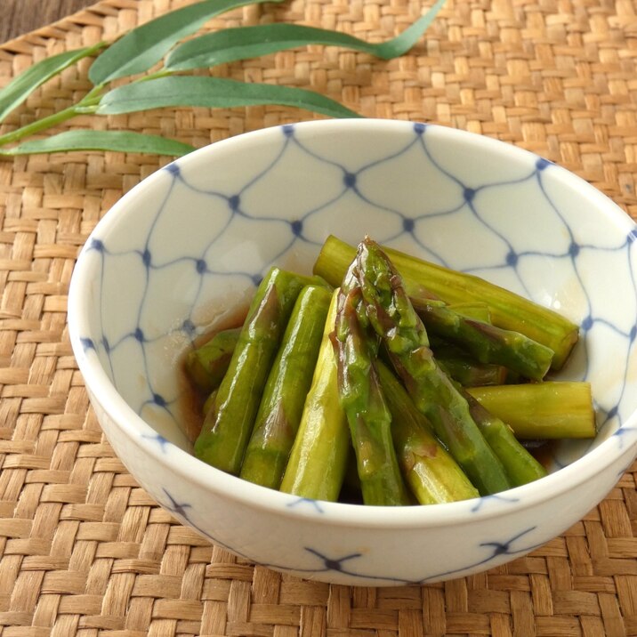 アスパラガスのオイスターソース漬け